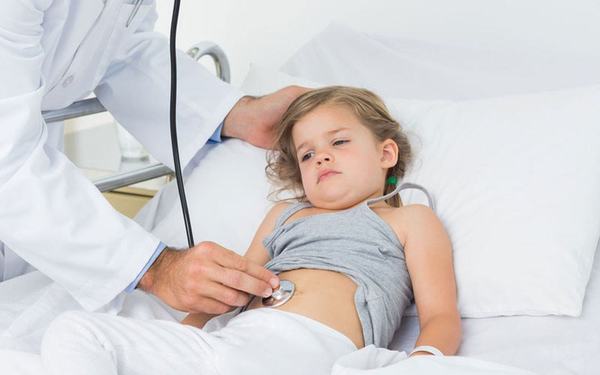 Pancreatita la copii: simptome, cauze si tratament